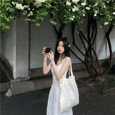 两极对立
